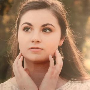 Meet your Posher, Savannah